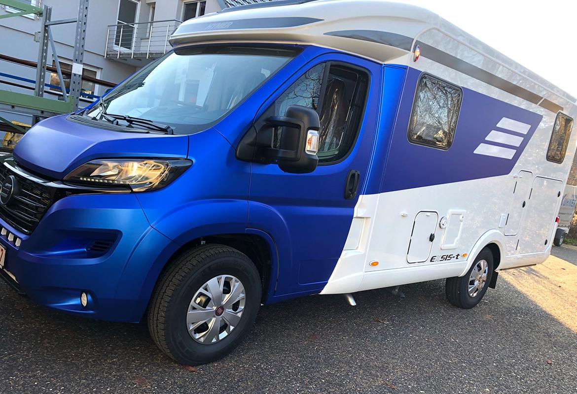 Foliertes Fahrzeug als Beispiel für Car Wrapping